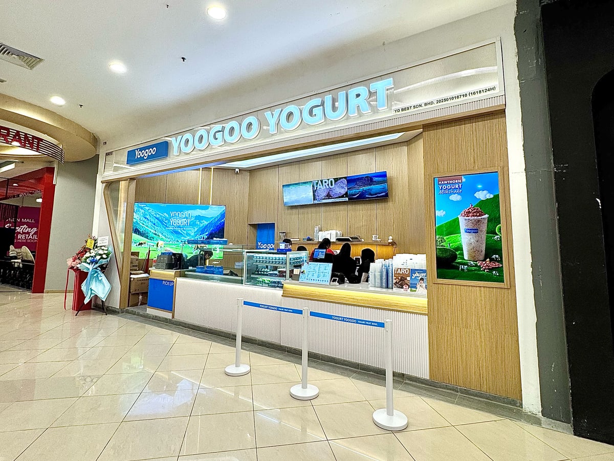 AEON Bukit Tinggi Yoogoo storefront